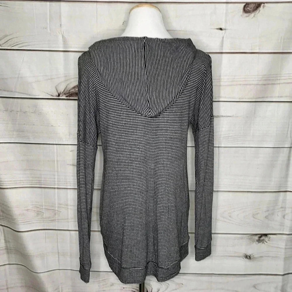 Mossimo Oversized Long Sleeved Hi Low Hooded Shirt Top XS - Picture 4 of 9